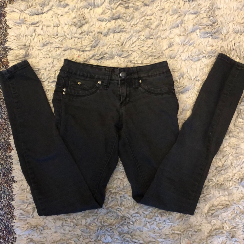 black jeggings!!